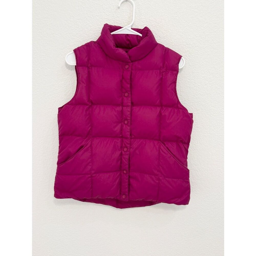 Lands End Magenta Pink Down Puffer Vest Womens Medium Quilted Snap Front